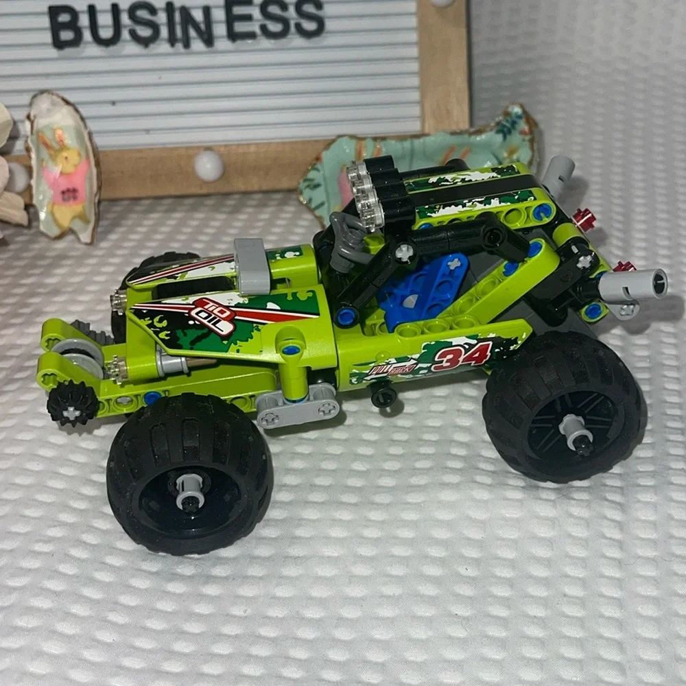 LEGO 42027 Desert Racer CAR ONLY